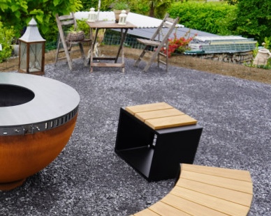 Cube Stahl, Schwarz