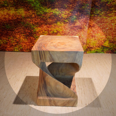 Hocker mit Spiral, eckig